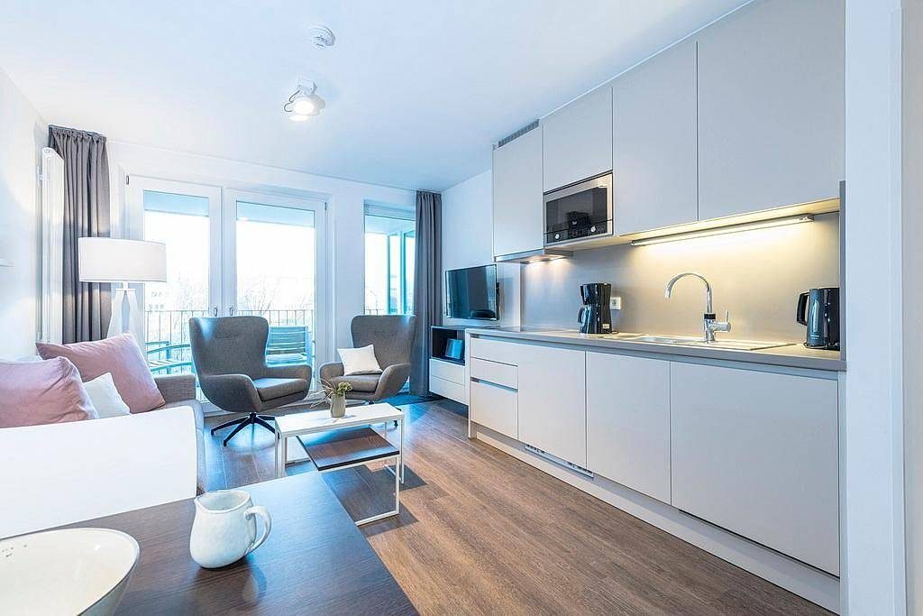 Schickes Ferienapartment in Strandnähe mit geschützter Loggia und Sauna im Haus! — Bild 2