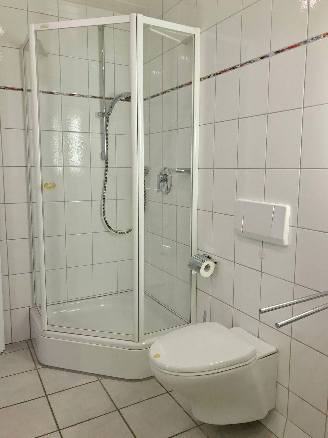 Das „Huus Stranddün” 3 ist eine moderne, maritime eingerichtete Ferienwohnung direkt an den Dünen am Ortsrand von Langeoog — Bild 3