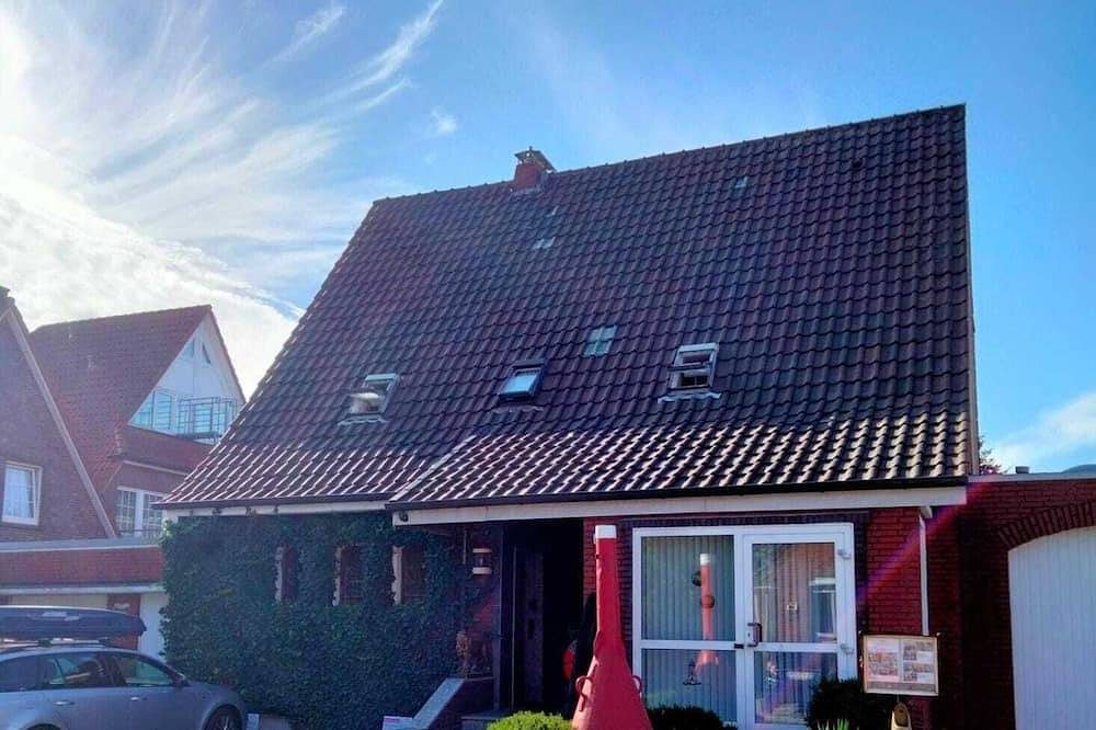 Kleine, strandnahe Ferienwohnung in Norddeich, Platz für bis zu 3 Personen. — Bild 3