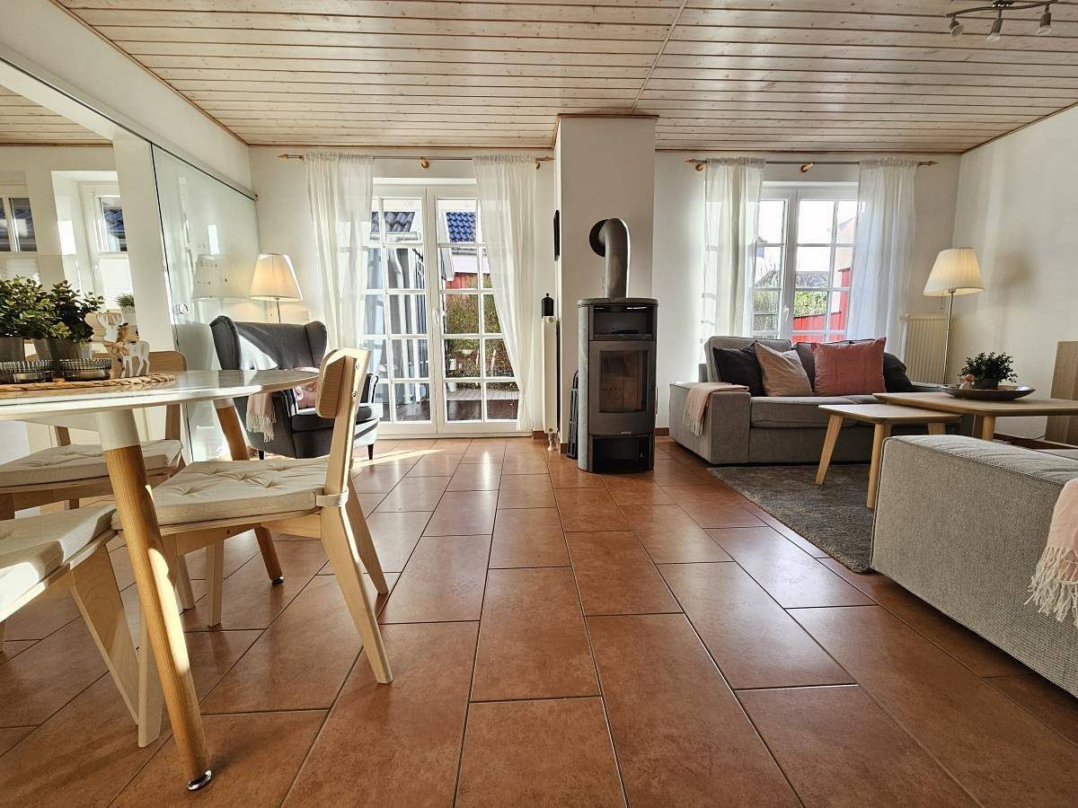 Skipper Asterix Greetsiel für max. 4 Personen - Haustiere herzlich willkommen, direkt am Hafen — Bild 4