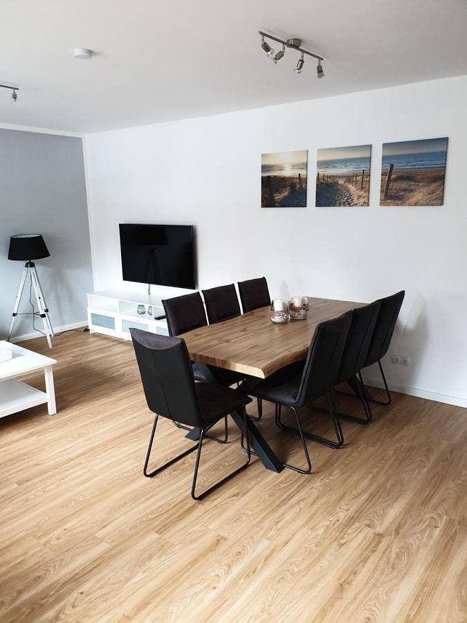 Ferienwohnung Voelker, wenige Schritte zum Meer, Wlan, 3 Sz, Kinder geeignet, Sackgasse, Horumersiel - Nordsee, Erdgeschoss — Bild 2
