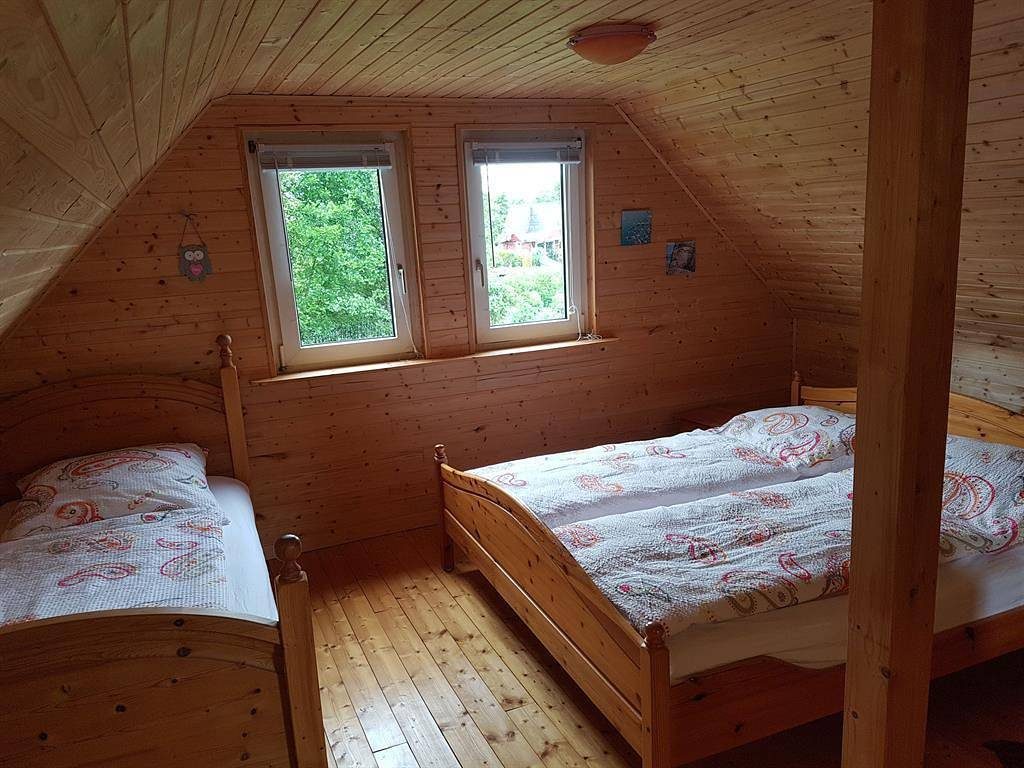 Ferienhaus für 3 Personen mit Garten — Bild 3
