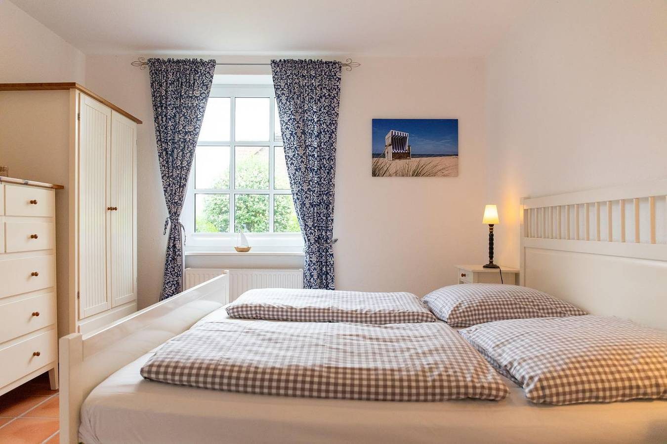 "Erholsames Ferienhaus in Carolinensiel: Platz für die ganze Familie!" — Bild 5