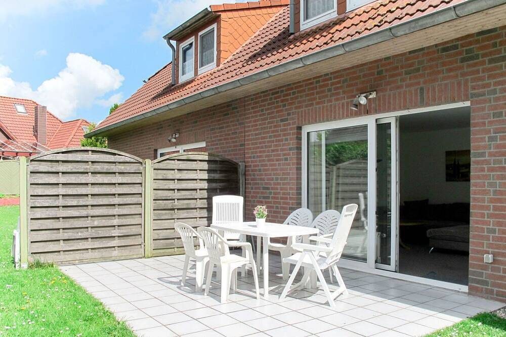Gemütliche Wohnung in einem Ferienhaus für 7 Personen mit  W-Lan, Tv, Terrasse und Parkplatz — Bild 2