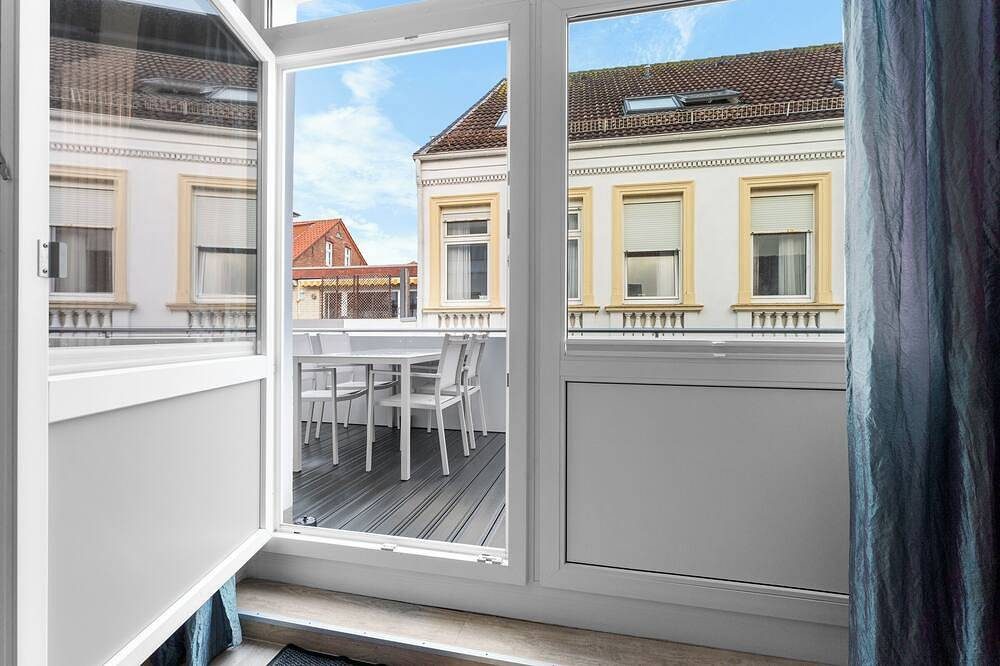 Ferienwohnung im 1Og, große 3-Raum-Wohnung mit Balkon, zwei getrennten Schlafzim — Bild 3