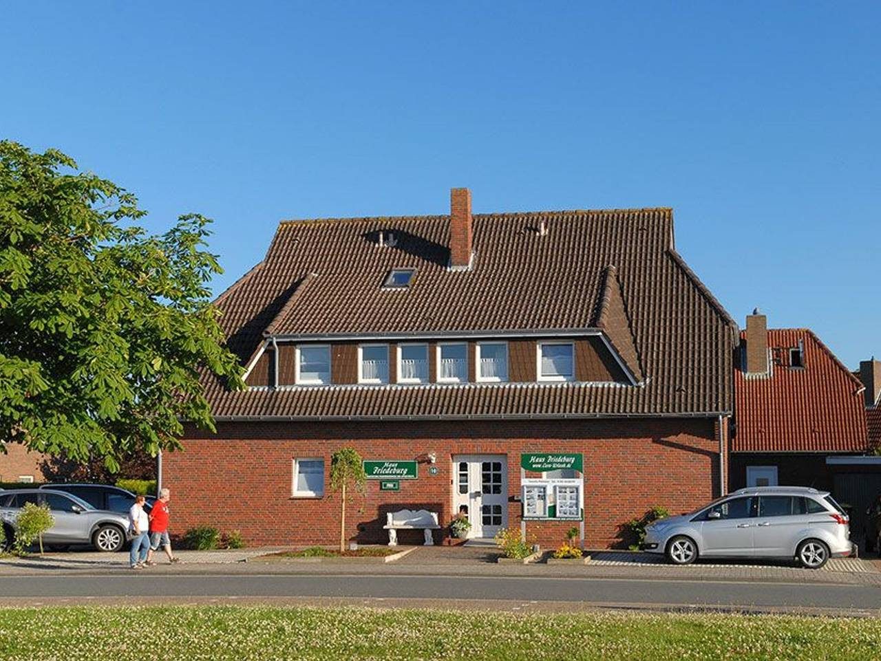 Ferienwohnungen und Apartments im Haus Friedeburg