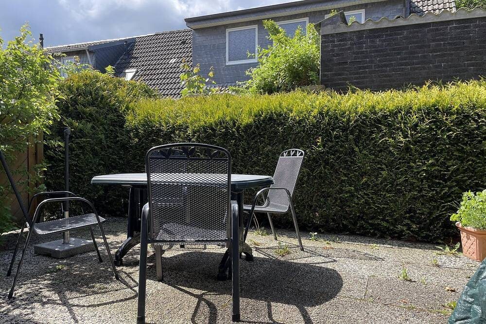 Fh Nordseeanker im Huus Godewind (vorm. Viermaster) mit Sauna und Kamin — Bild 2