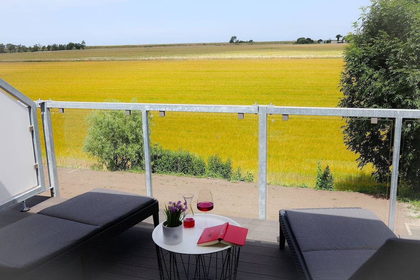 Ruhige Ferienwohnung umgeben von einer malerischen Wiesenlandschaft