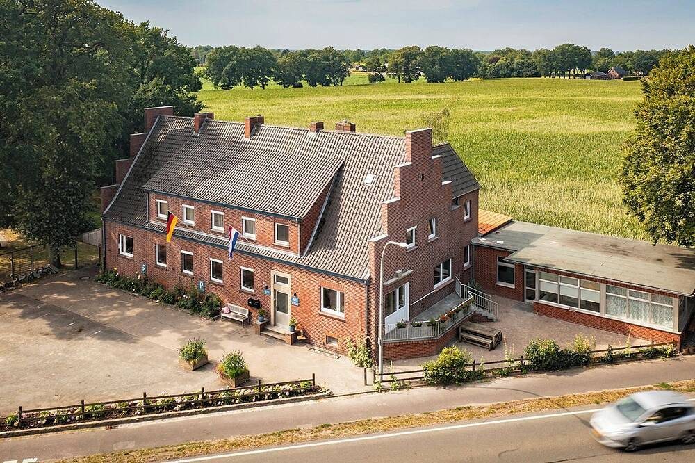 Zollhoes; Find the border! On discovery in the border area Nl\/De — Bild 2