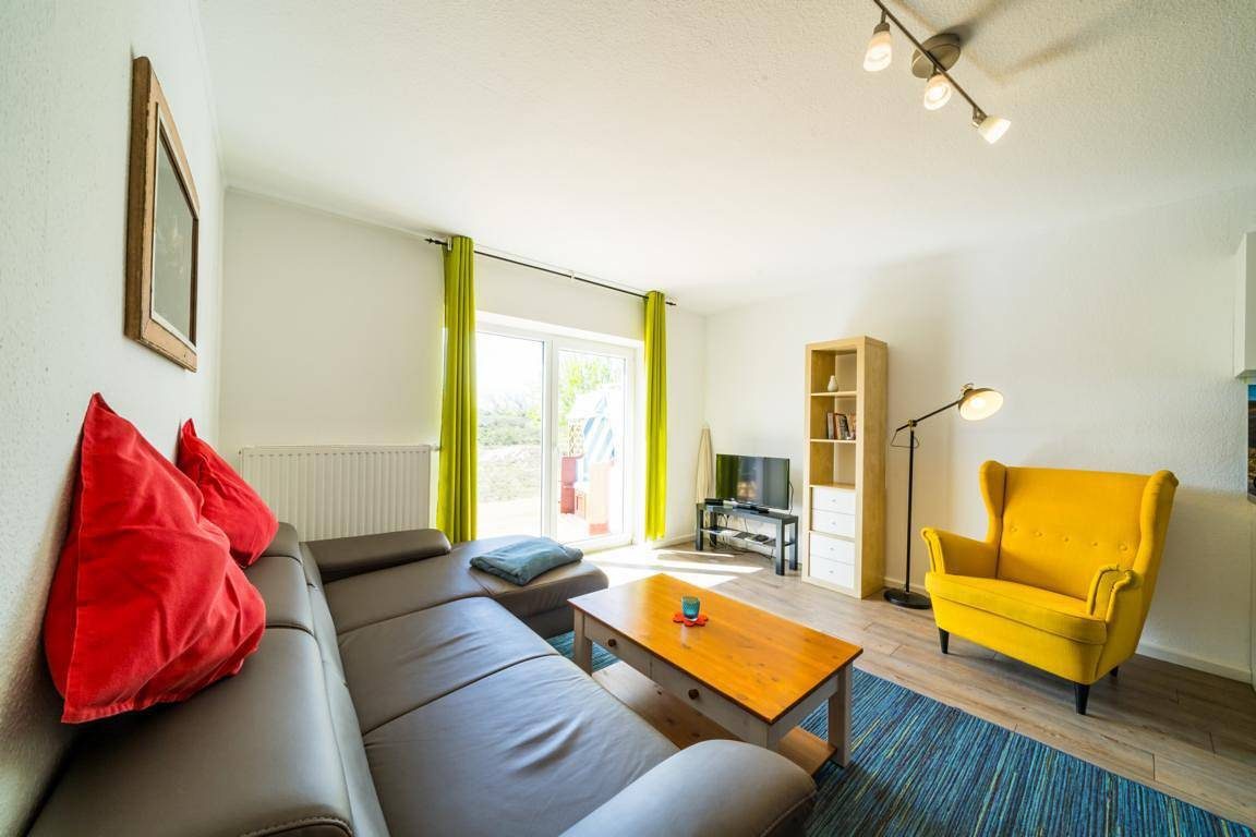 Ferienwohnung Austernfischer" mit Meerblick, privater Terrasse und Wi-Fi — Bild 2