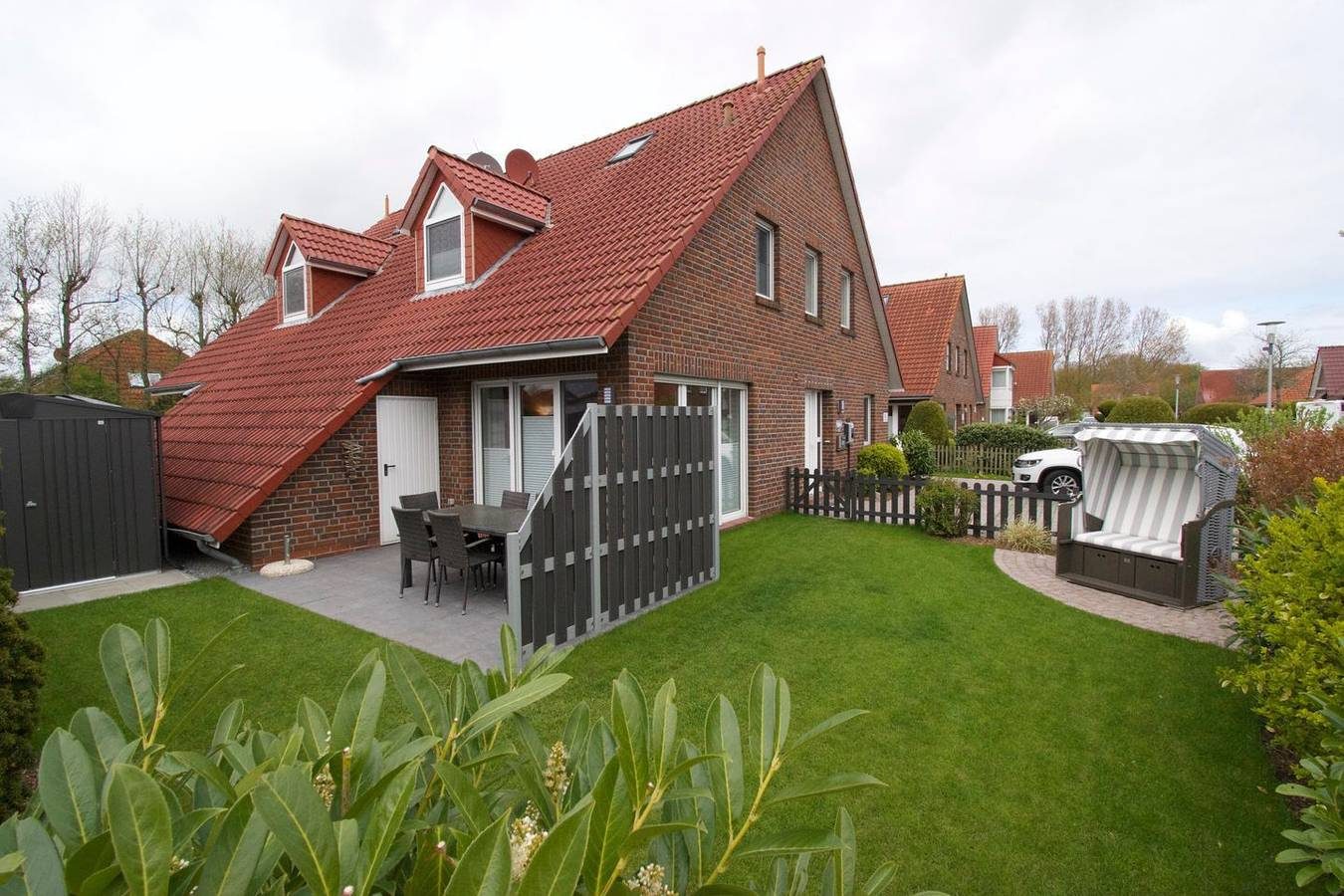 Treibholz - Stilvoll eingerichtete Doppelhaushälfte in Norddeich. — Bild 3
