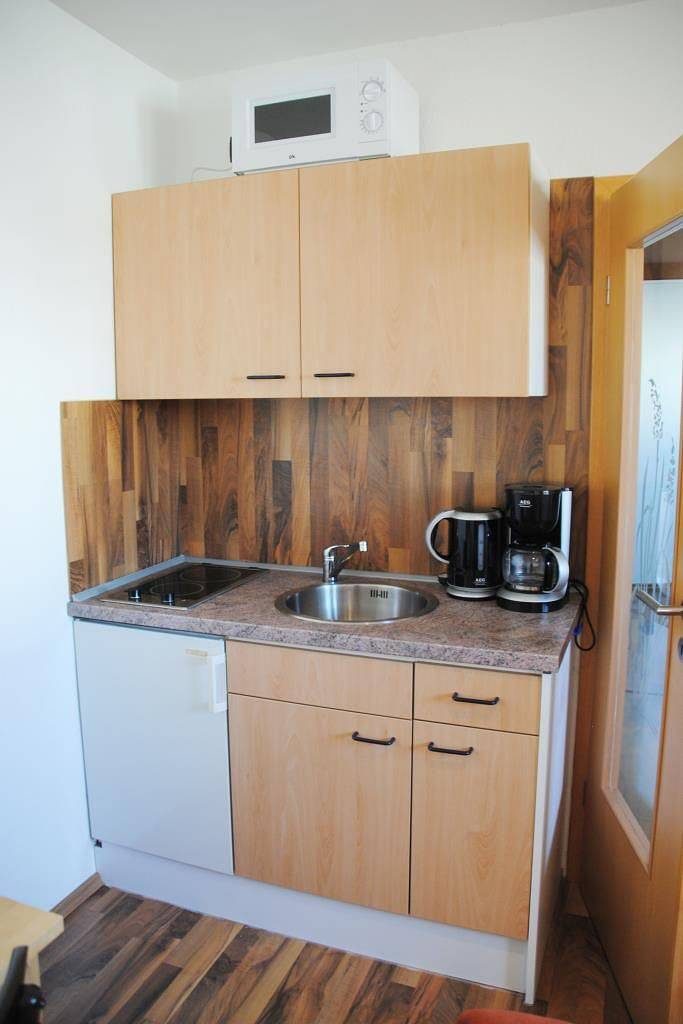 2-Raum-Ferienwohnung mit Balkon in zentraler Lage — Bild 4