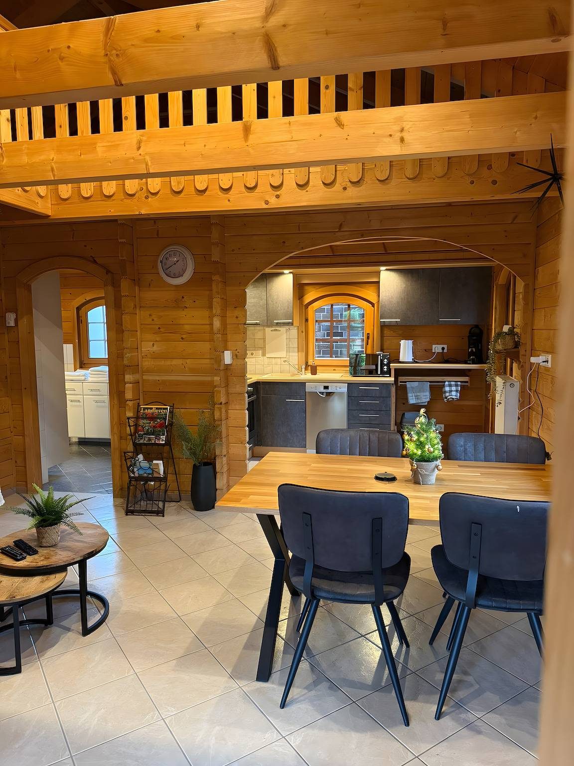Ferienhaus 'Idylle Ferienhaus Ems' mit Seeblick, Wi-Fi und Klimaanlage — Bild 4