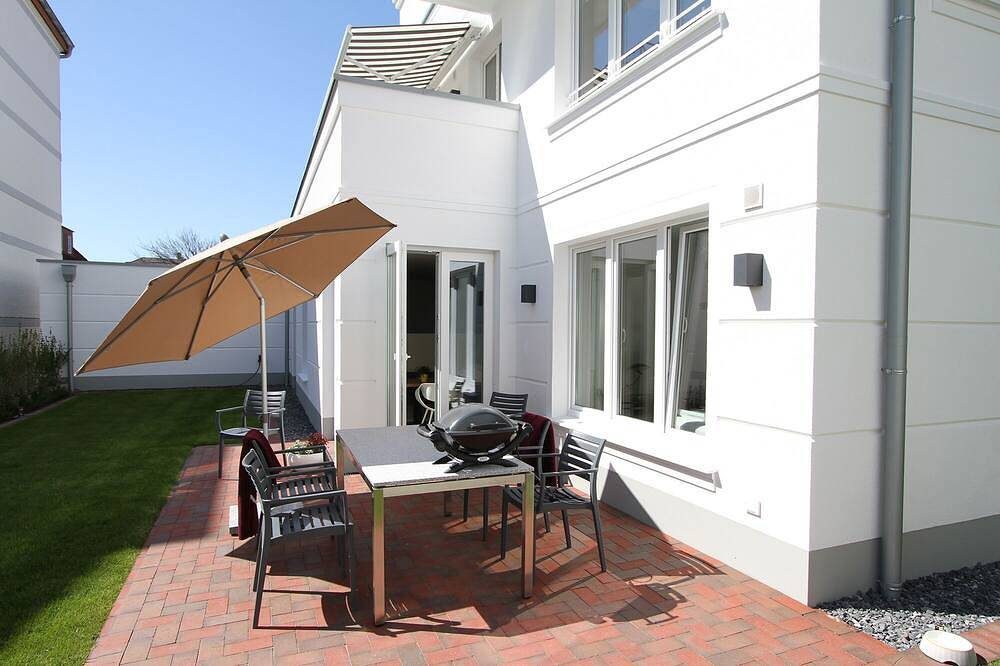 Moderne Ferienwohnung mit Garten!