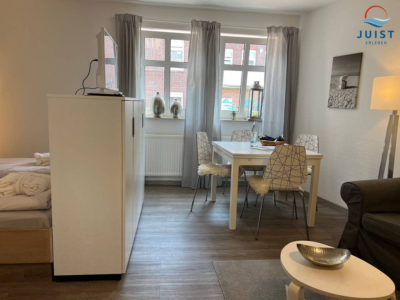 Familienfreundliche Ferienwohnung mit Schwimmbad und Sauna, zentral gelegen — Bild 4