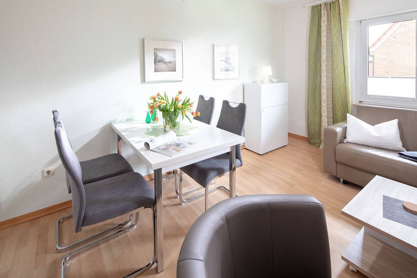 Moderne und gemütlich eingerichtete 50 qm Ferienwohnung nahe am Nordstrand — Bild 5