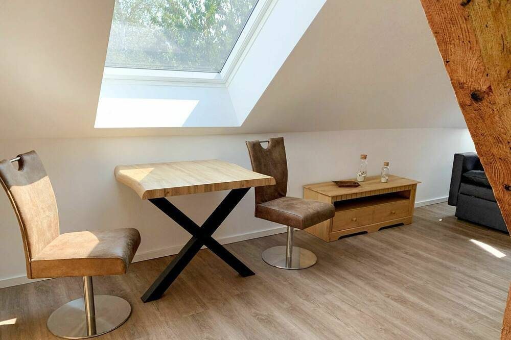 Herrliche Wohnung für 2 Personen mit  W-Lan, Tv und Parkplatz — Bild 4
