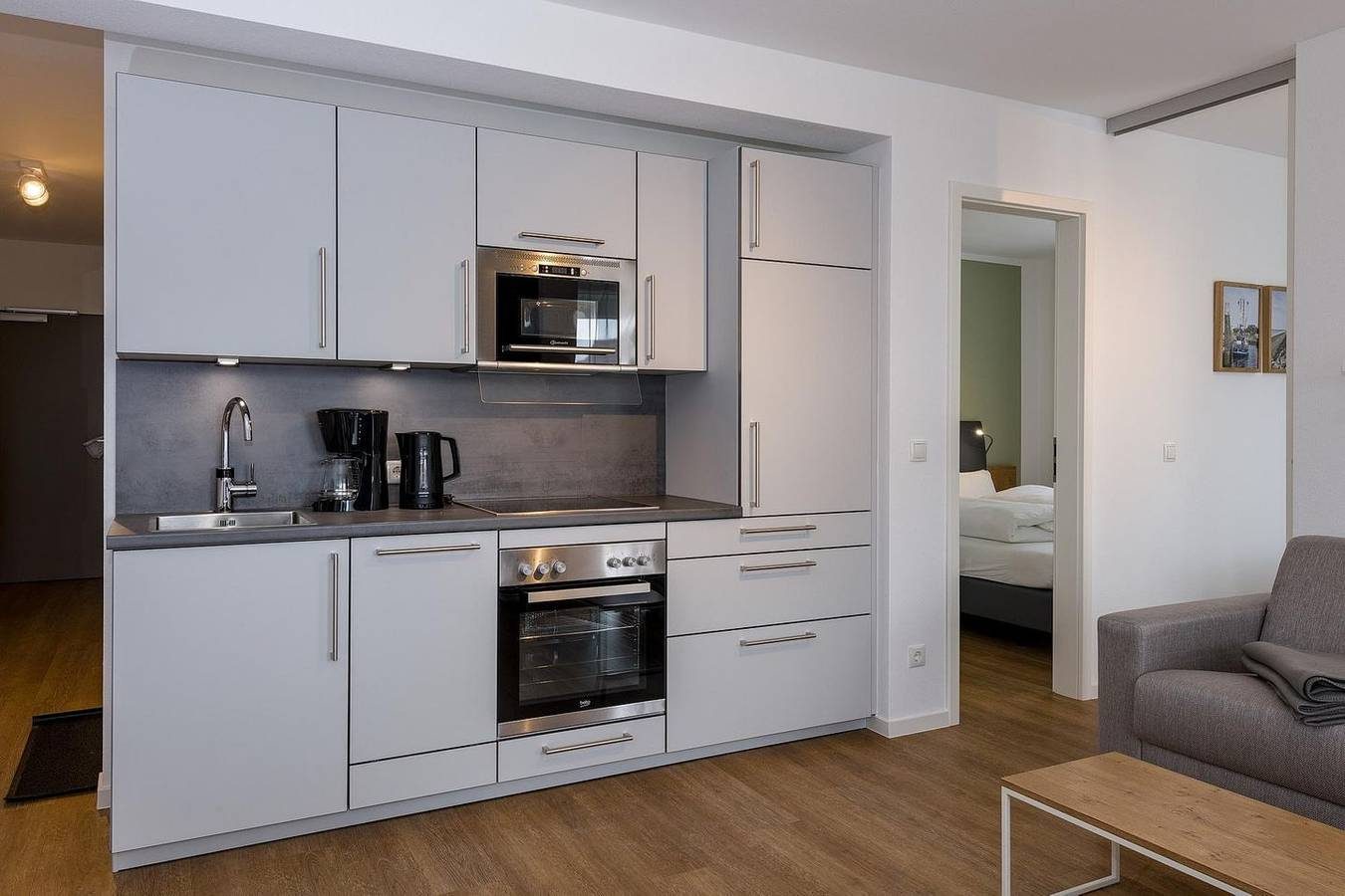 Strandnahes Apartment mit Balkon inkl. Parkplatz, Schwimmbad- & Saunanutzung — Bild 5
