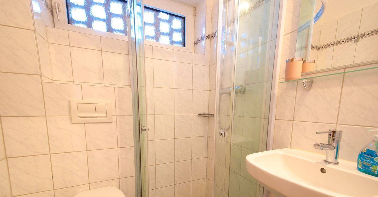 Ruhige, zentrale Ferienwohnung in Strandnähe mit 1 Schlafzimmer — Bild 5