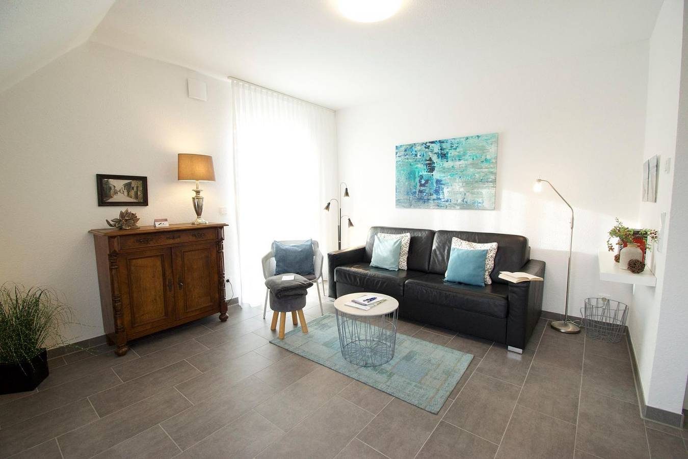 Atlantis - Lichtdurchflutete Dachgeschosswohnung mit Aufzug direkt in Norddeich — Bild 3