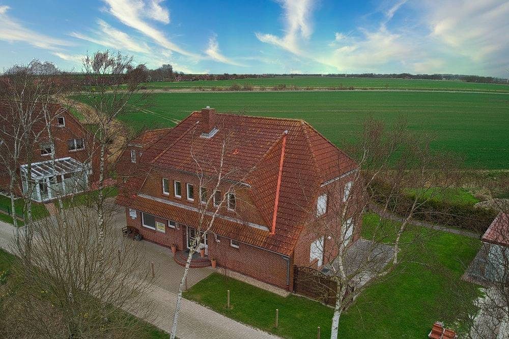 Familienfreundliches Feriendomizil (Whg. 3) in Deichnähe mit Wlan