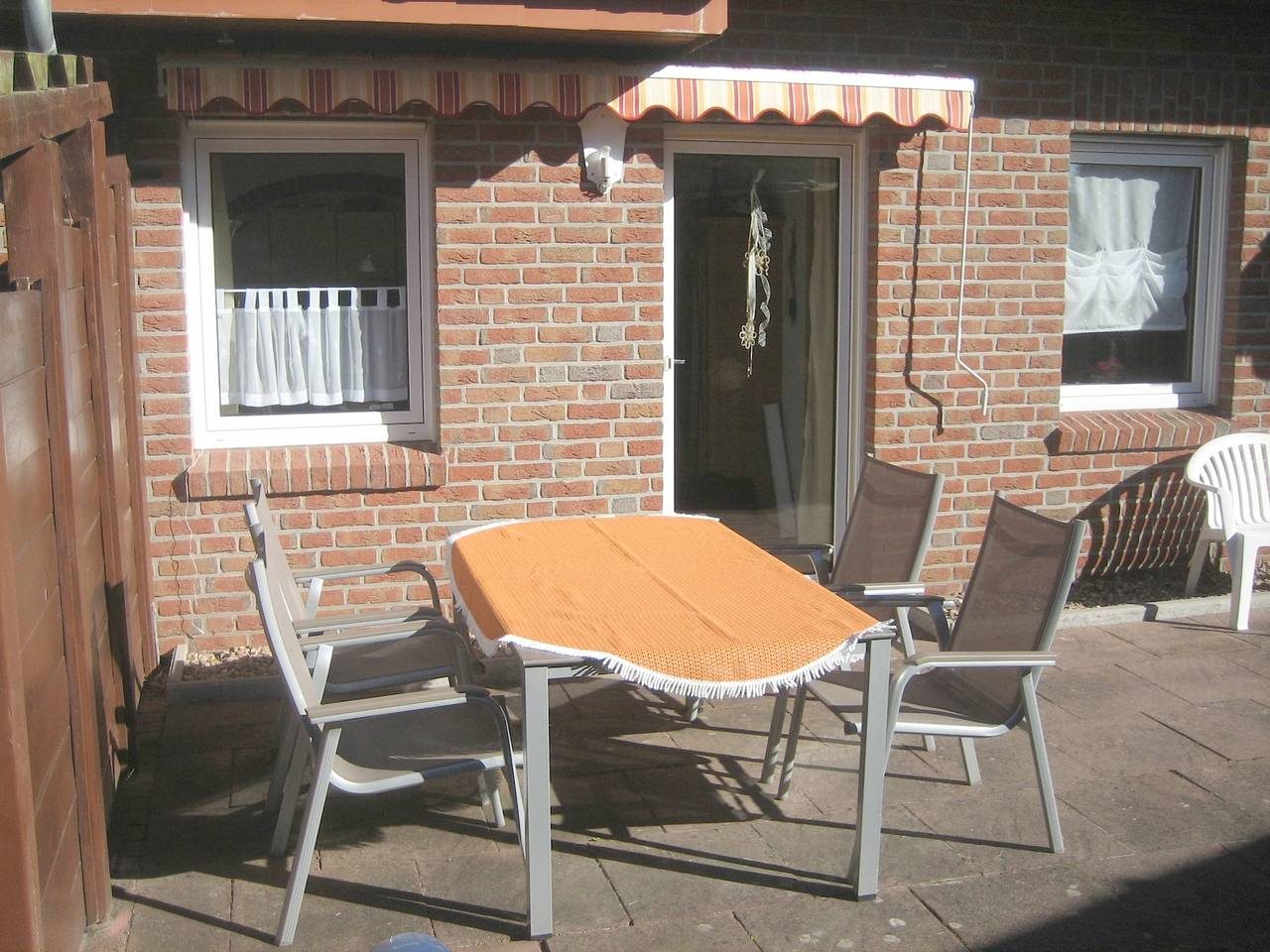 Ferienwohnung Henrich - Ferienwohnung Henrich, 38qm, 1 Schlafzimmer, max. 3 Personen — Bild 2