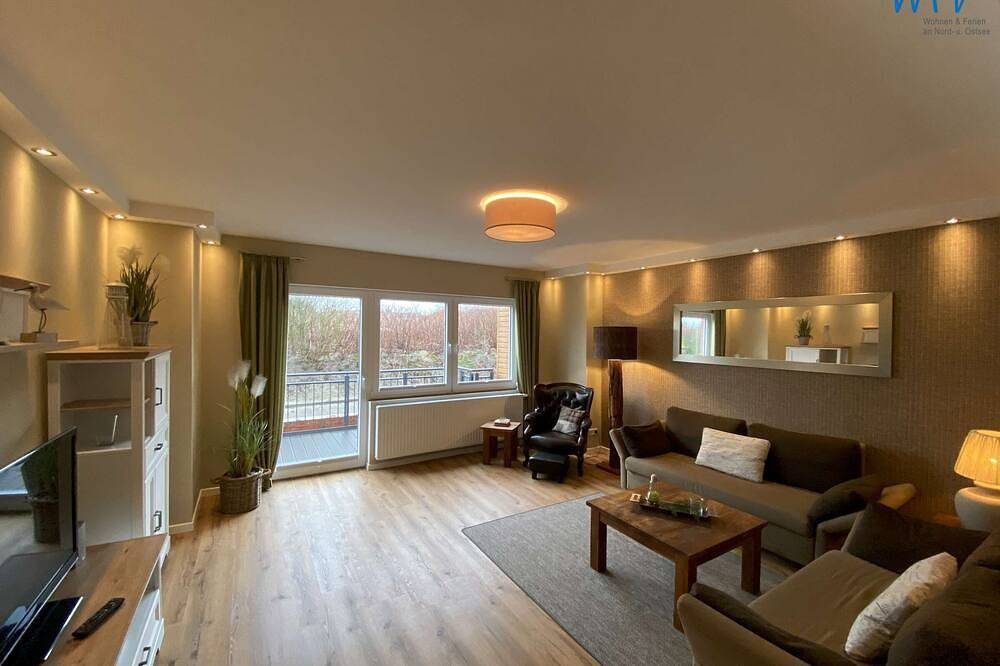 Insel Borkum: Ferienwohnung mit Terrasse und Garten