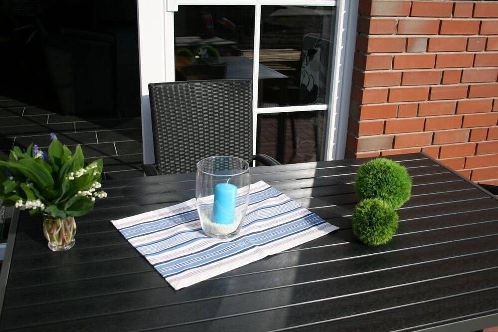 Ferienhaus (85qm) für 4 Personen + Hund mit Wasserblick, Garten und Gäste-Wc — Bild 5