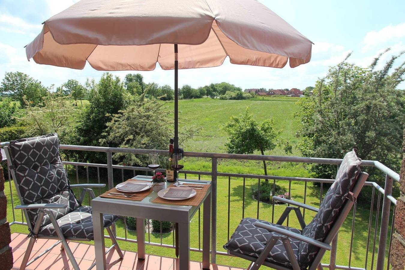 Hochwertige Ferienwohnung mit wunderschönem Landschaftsblick