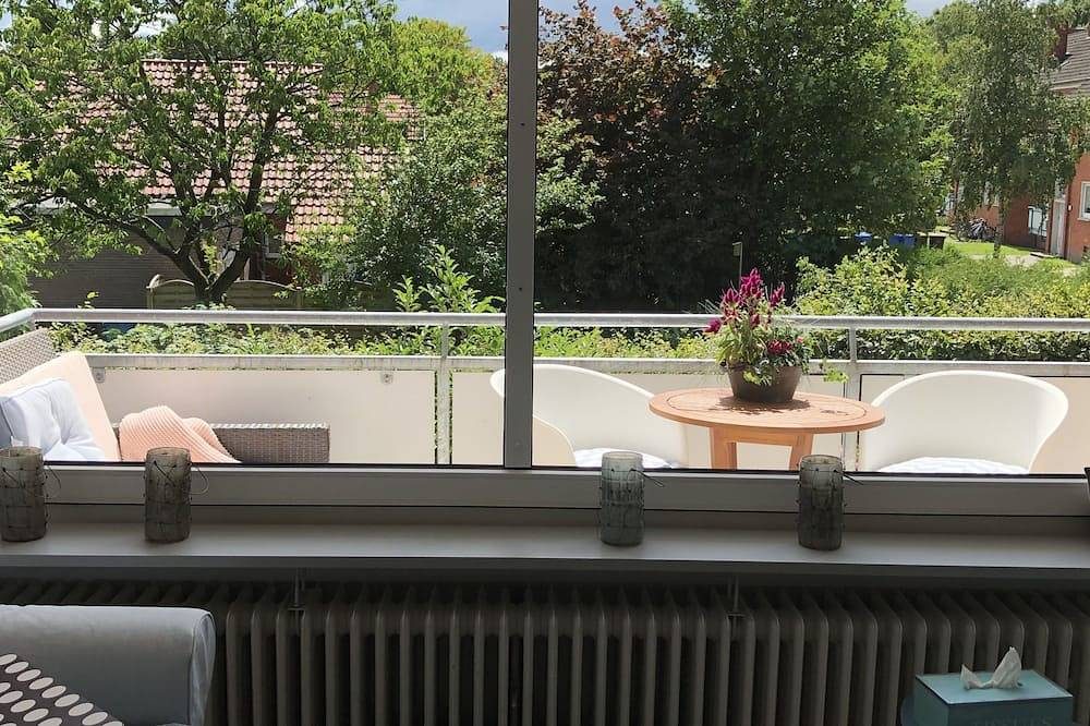 2 Schlafzimmer, 80 qm helle  Obergeschosswohnung  in Stadtvilla. Innenstadtlage. — Bild 4