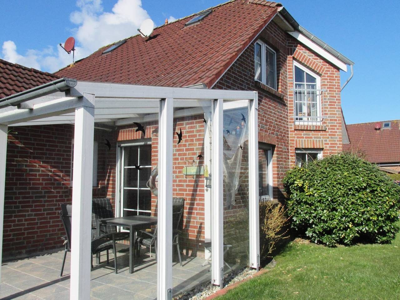 Doppelhaushälfte mit windgeschützter Terrasse
