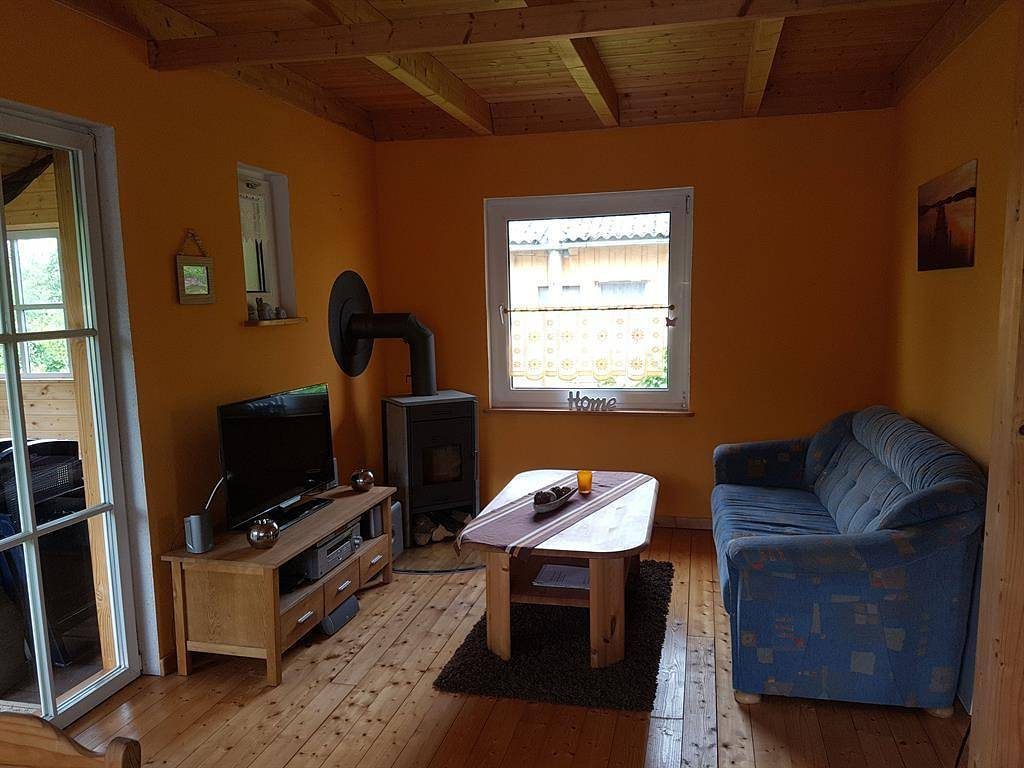 Ferienhaus für 3 Personen mit Garten — Bild 4