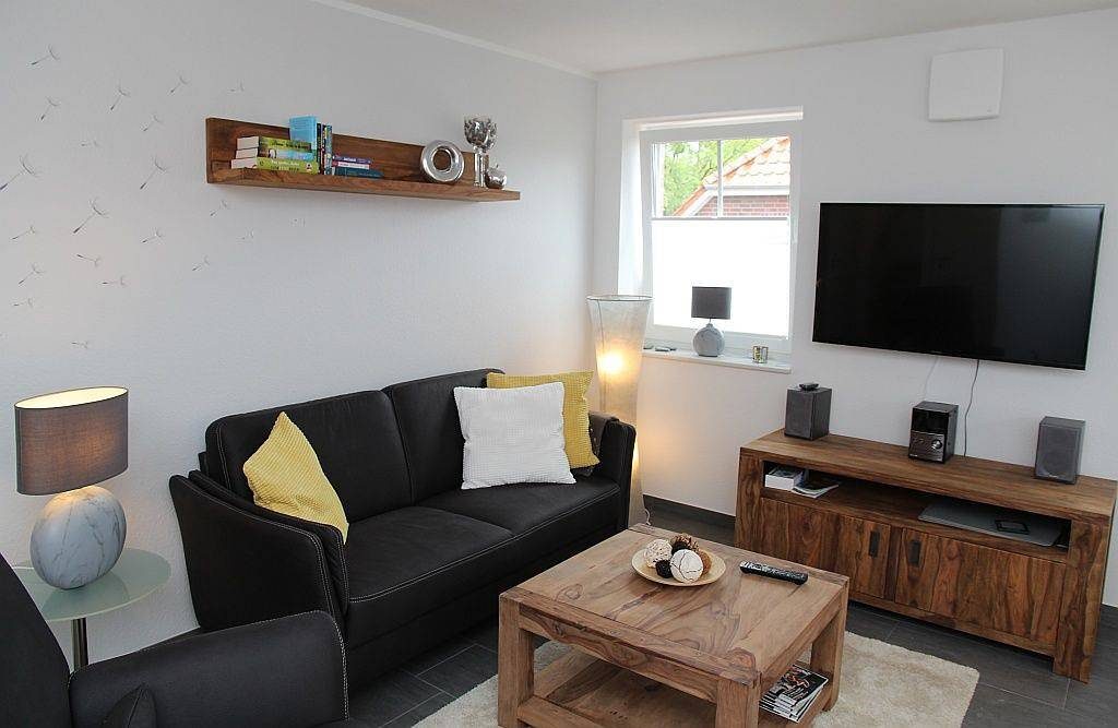 Moderne 75qm Ferienwohnung für 4 Personen mit Kamin & Balkon in zentraler Lage — Bild 3