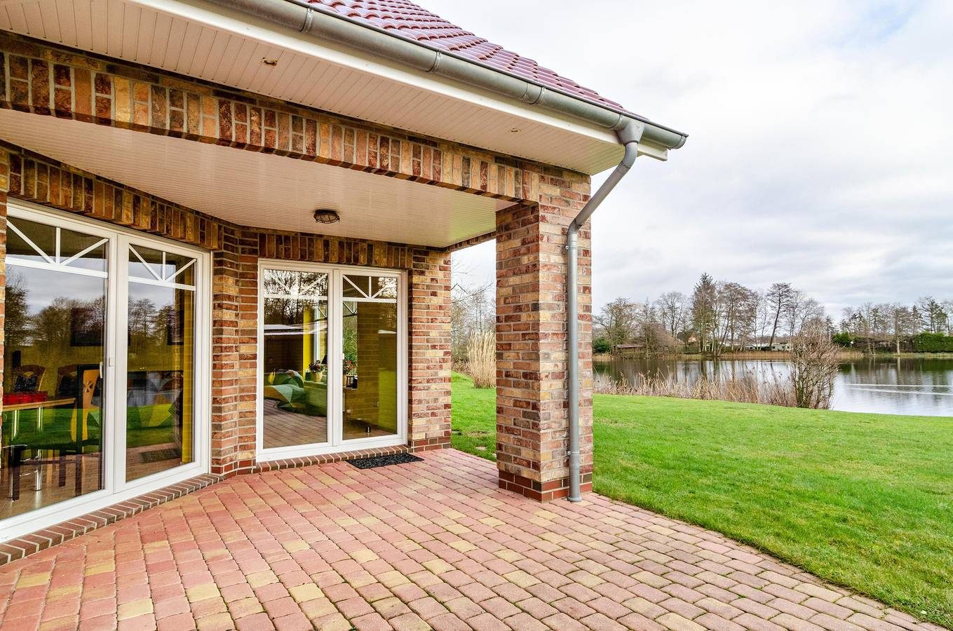 Ferienwohnung "Landflair am See" mit Seeblick, privater Terrasse & Gemeinschaftsgarten