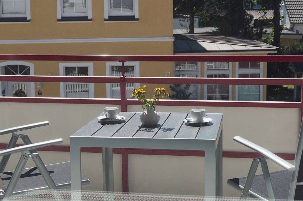 Komfortable Ferienwohnung mit sonnigem Balkon! — Bild 3