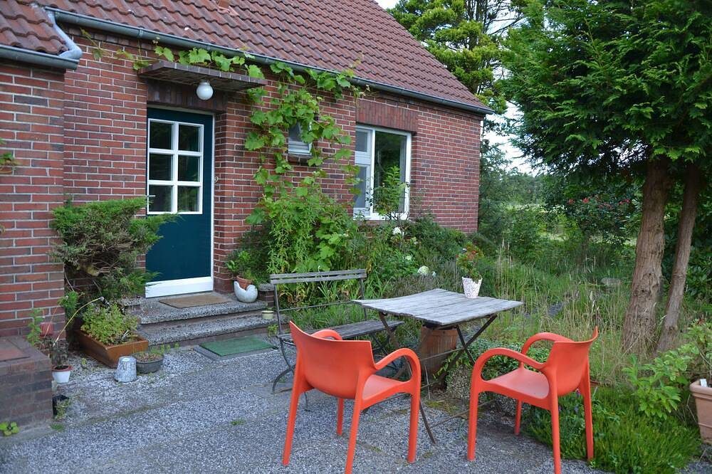 Idyllisch gelegen mit viel Platz drumherum