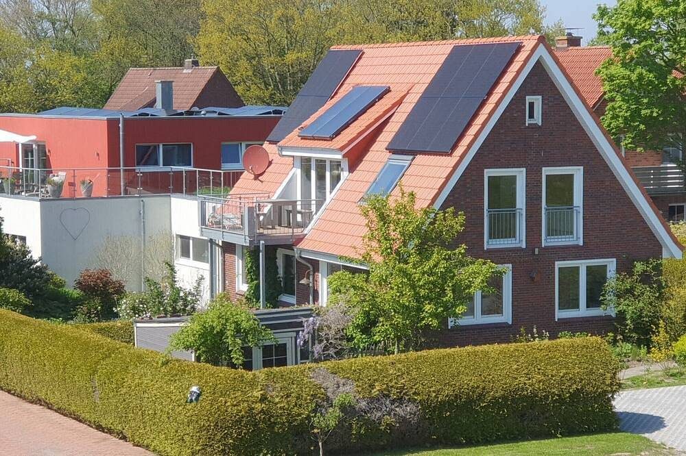 Villa Wattenmeer, Ferienwohnung \"Feuer und Erde\" — Bild 2