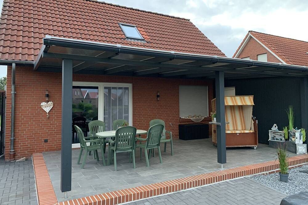 Holiday house `` Villa Wiltfang '' directly on the Timmler Meer suitable for allergy sufferers