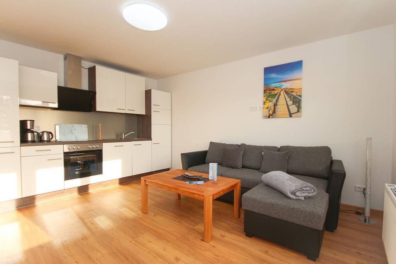 Kranich 3 - Frisch renovierte und kernsanierte Ferienwohnung — Bild 4