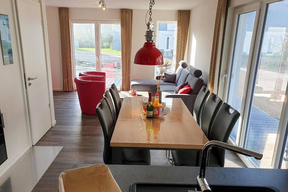 Haus Nr. 07, Ferienhaus Deichgraf - Modernes Ferienhaus, Sauna, Süd-Terrasse, Loggia mit Meerblick,