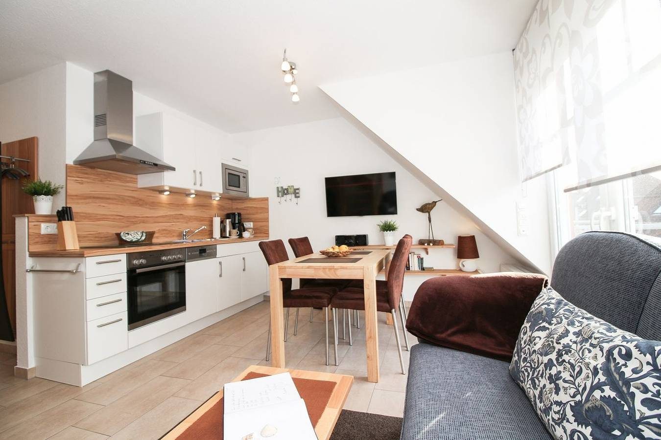 Austernperle, exklusive Ferienwohnung, Balkon in Südwestlage. — Bild 2
