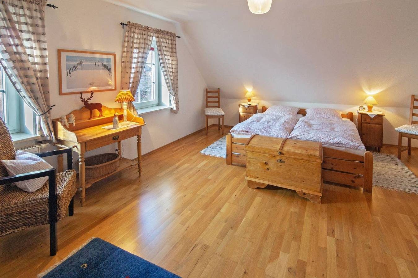 Friesenhaus Heike, 6 Personen zzgl. Kleinkind, eigener Garten, 3 Schlafzimmer — Bild 3