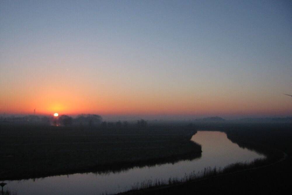 Ferienwohnung mit weiter Sicht auf wunderschöne Sonnenuntergänge (3.Og)