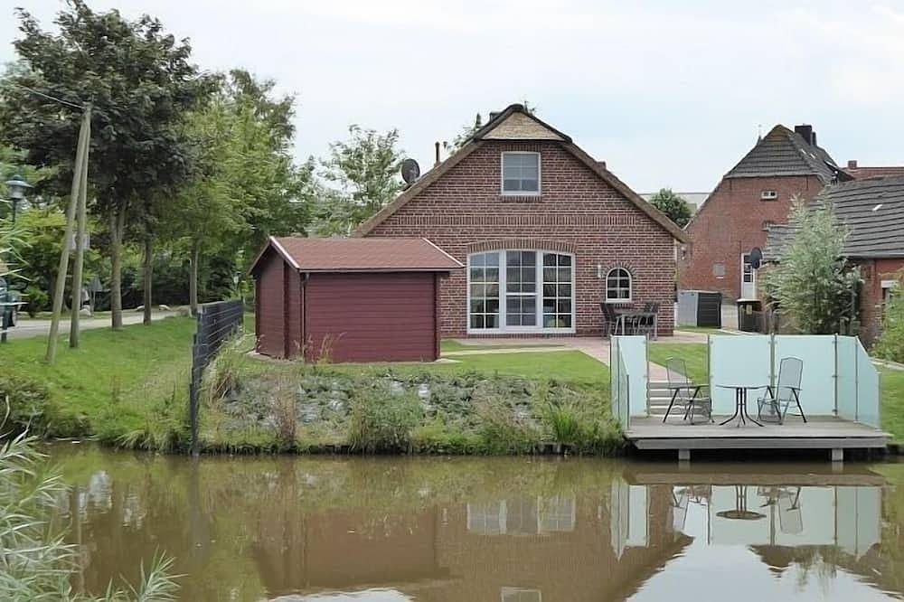 100qm Ferienhaus für 6 Pers. + Hund mit Kamin, Wärmekabine & Garten in Top-Lage — Bild 2