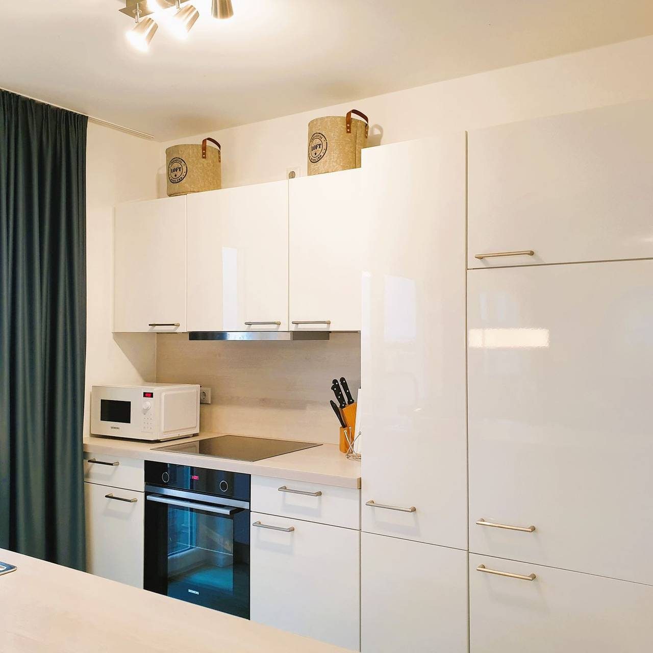gepflegte Ferienwohnung, südliche Lage, großer Balkon, toller Ausblick — Bild 5