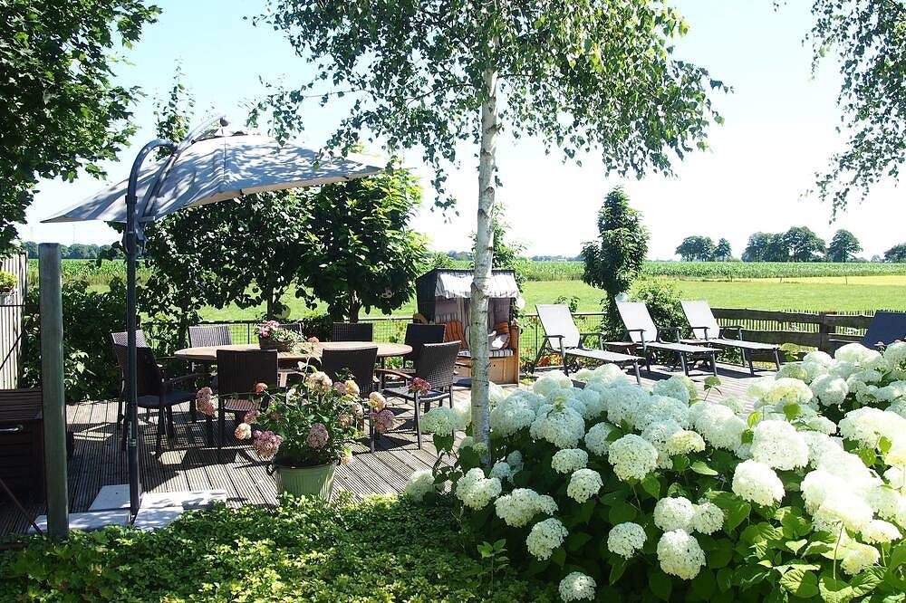 Vacation apartment Natures-Rest 10-15 pers with sauna, playroom, fitness