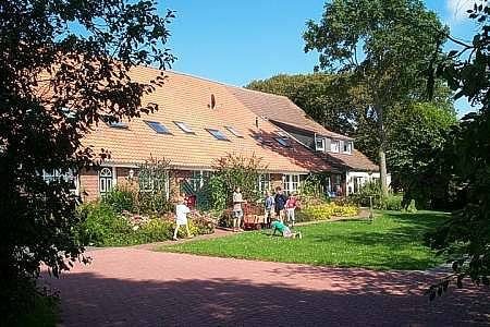 Sjuts, "Ferienhof Sjuts" - Ferienwohnung Kuh - 35017