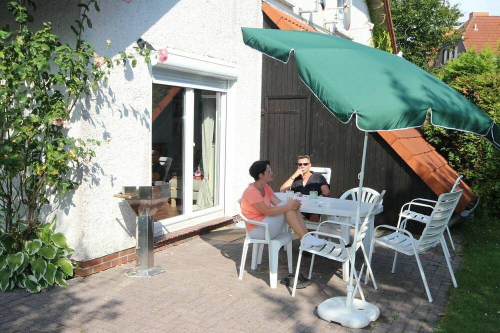 Wunderbares  Ferienhaus für 6 Personen mit  W-Lan, Tv, Terrasse, Haustiere erlaubt und Parkplatz — Bild 2