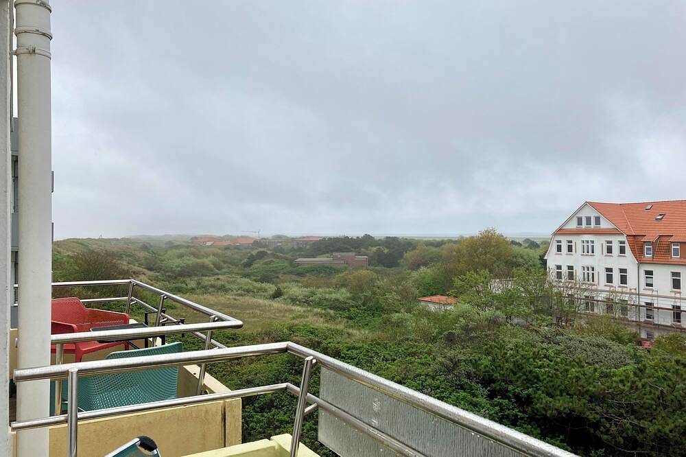 Südbalkon mit Blick über den Osten der Insel — Bild 2