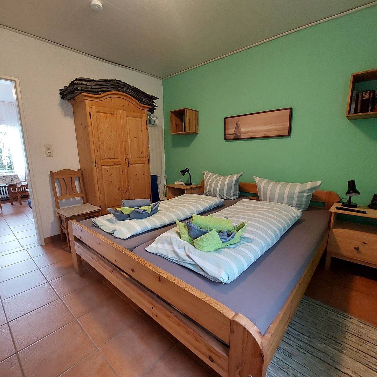 Bungalow in bester Lage von Norddeich, ca. 100 m vom Sandstrand entfernt — Bild 3